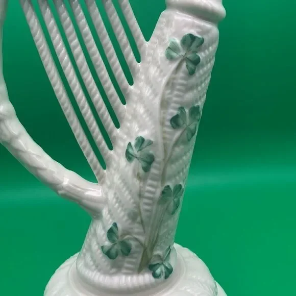 Belleek harp‎ with brown mark, excellent condition